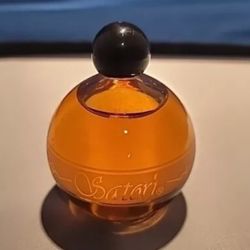 Satori Perfume Oil Mood Enhancing 100ml 3.4fl.oz Original Classic Formula New. This perfume oil is a must-have for any perfume collector or enthusiast