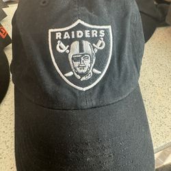 3 Hats For $35