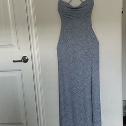 Vestido Formal AzulClaro & Zapatillas / Formal Light Blue Dress  & High Heels