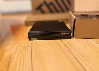 Lenovo Mini ThinkCentre  M75Q AMD RYZEN 5 Pro Windows 11 Pro Computer