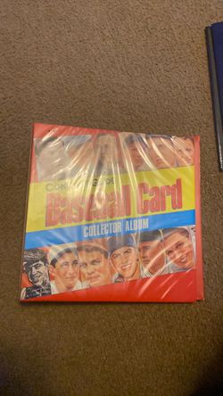 Baseball card binder