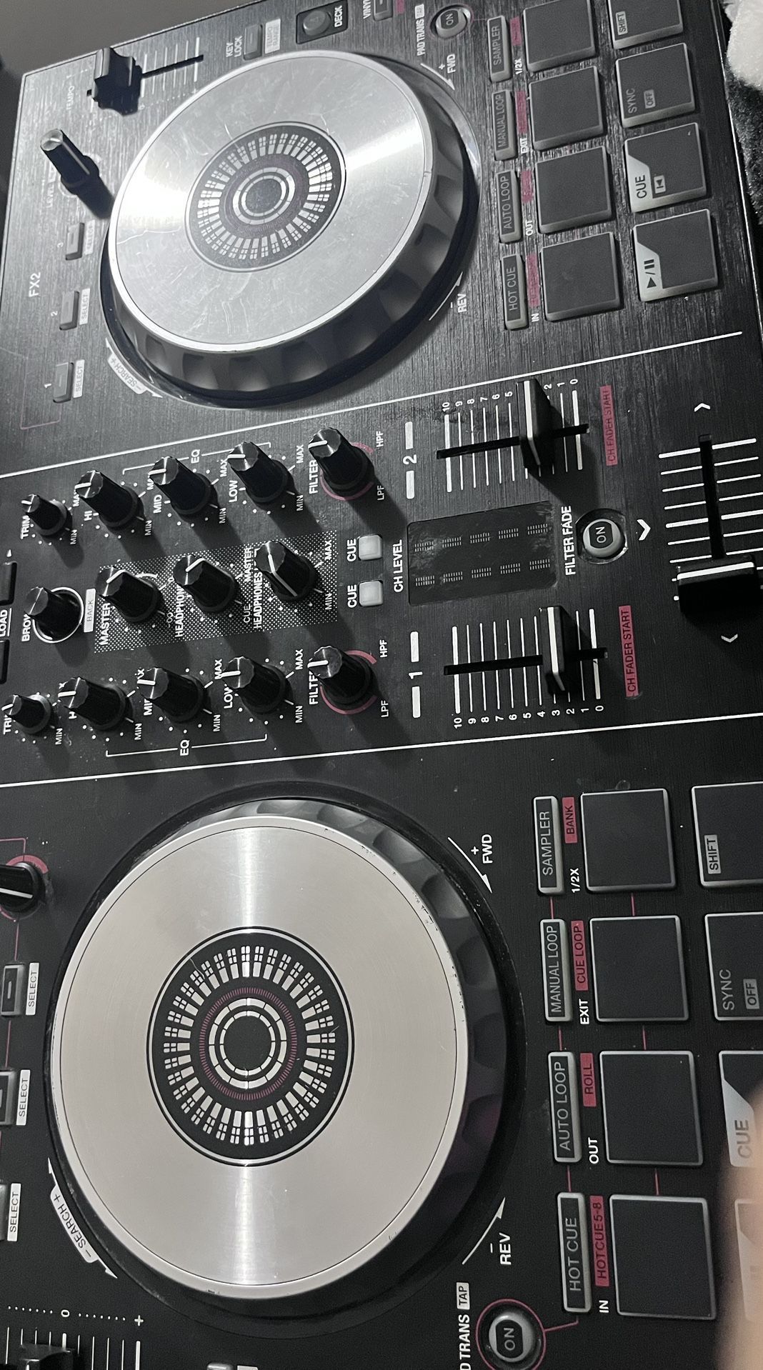 DDj Sb2
