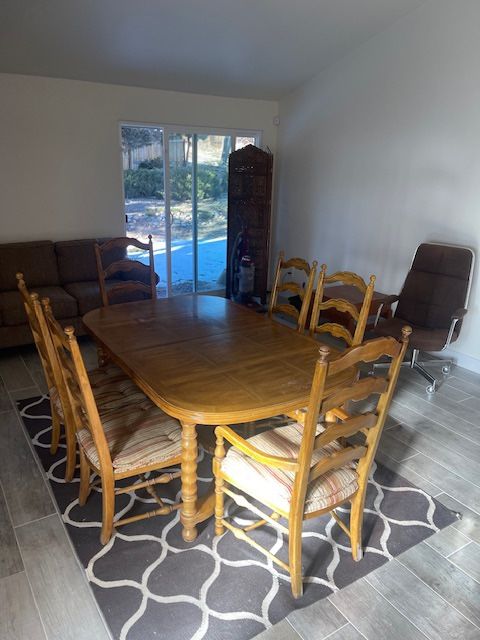 Dining Table 6 Chair Set