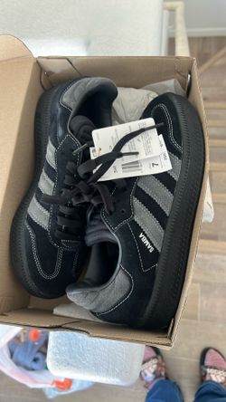 Adidas Samba  black and gray men’s 7 wmn 8