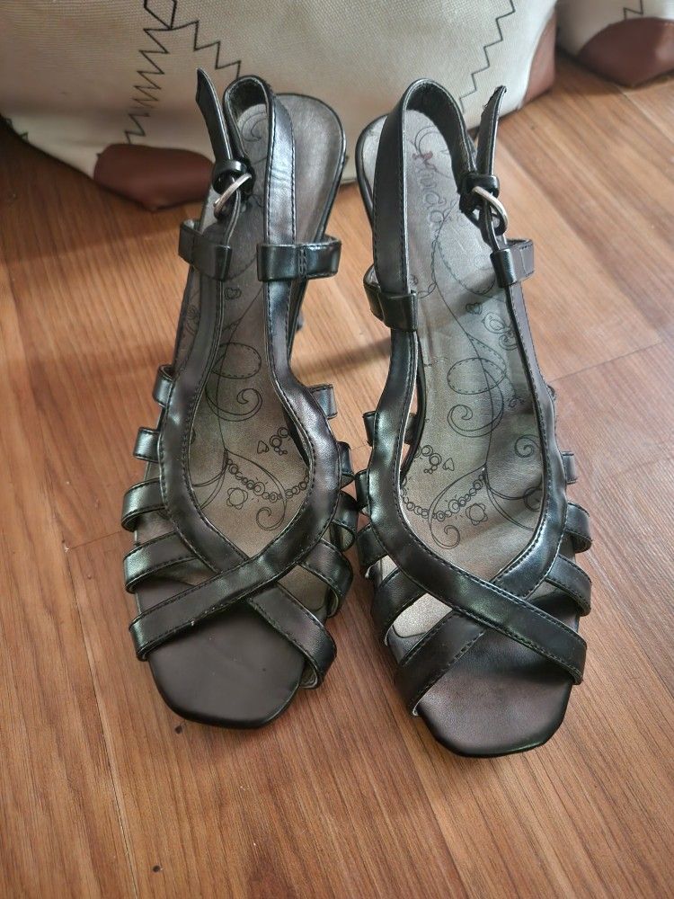 Heels - Strappy Peep Toe