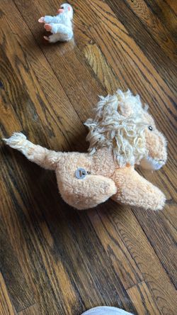Eden Musical Wind Up Lion Plush 8 Inch Stuffed Animal Toy