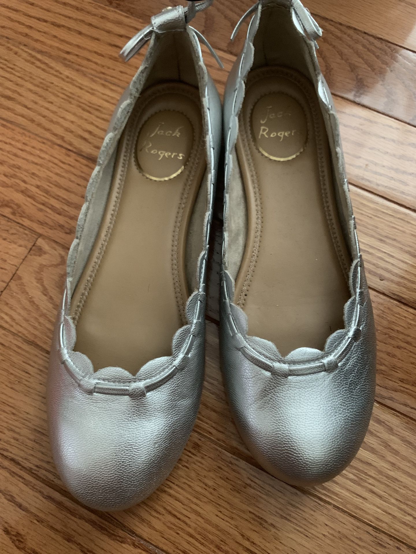 Size 6 Women’s Flats And Low Heels 