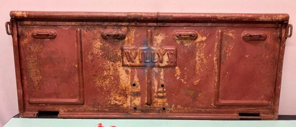 EMBOSSED Willys heavy steel tailgate 