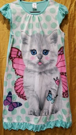 Kitty butterfly design girl sleep wear size ( XL/XG 14/16) night gown
