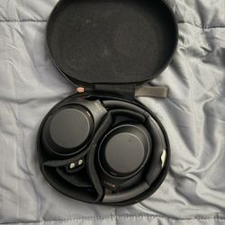 Sony XM4 Bluetooth Headphones 