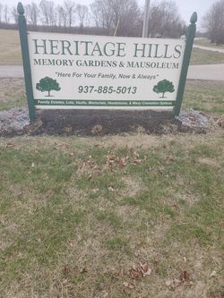 Mausaleum in Heritage Hills