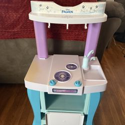Frozen Play Kitchen