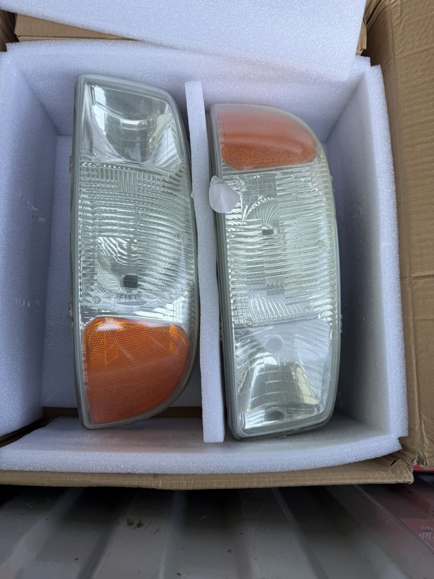 2003 GMC Headlights