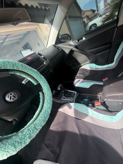 Volkswagen Car 2010