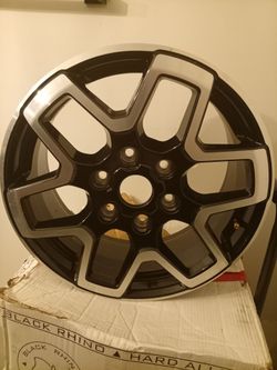 17 inch Brand new Ford bronco rims 5 rims total