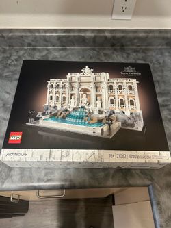 Trevi Fountain ROME, ITALY Lego set