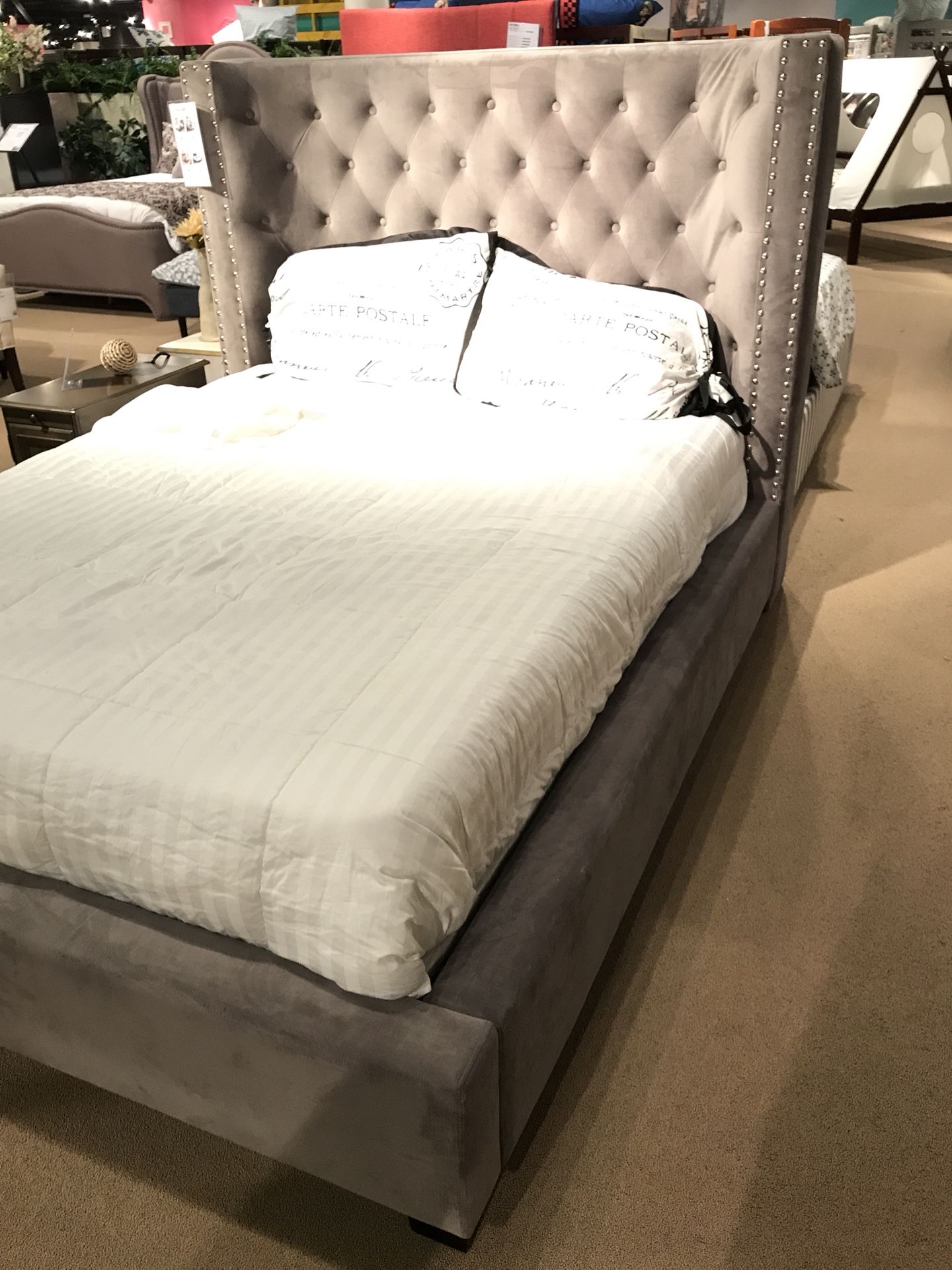 New Gray Velvet Bed Frame Queen / King / Cal King Mattress Set Sold