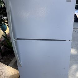 Kenmore Refrigerator