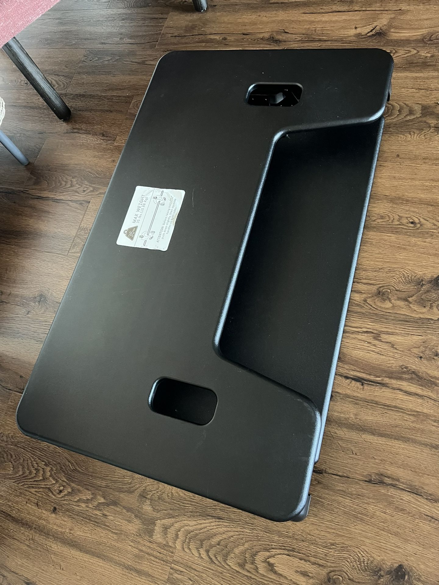 Standing desk (VariDesk Cube Plus 40)