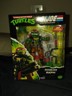 Roadblock x Raph Action Figure