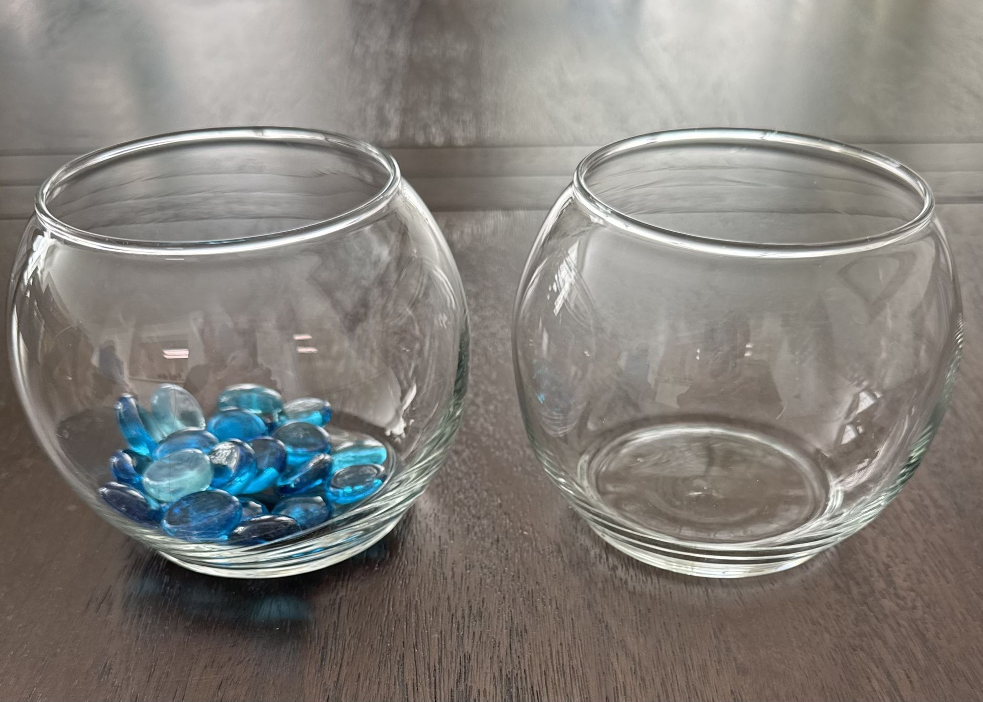 2 Decorative Glass Bowls and Glass Pebbles