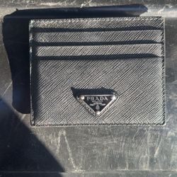 Prada Milano Dal 1913 Black Wallet 