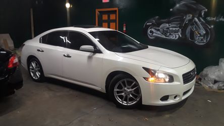 2009 Nissan Maxima