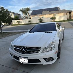 2009 Mercedes-Benz SL550 