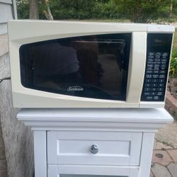 Microwave 