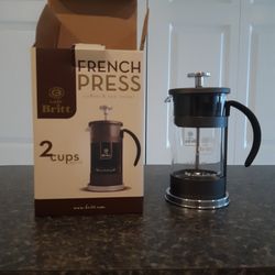 LIKE NEW, GLASS FRENCH PRESS 2CUPS 