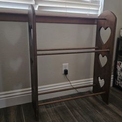 Vintage Heart Quilt Rack 