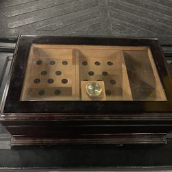 Humidor