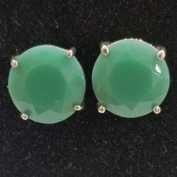 Earrings Green Stone Solitaire 