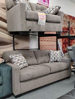 Mahoney Sofá Chocolate + Loveseat 