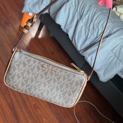 Michael Kors Shoulder Bag