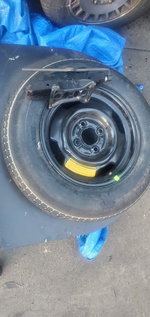 Foxbody Original Spare Mint