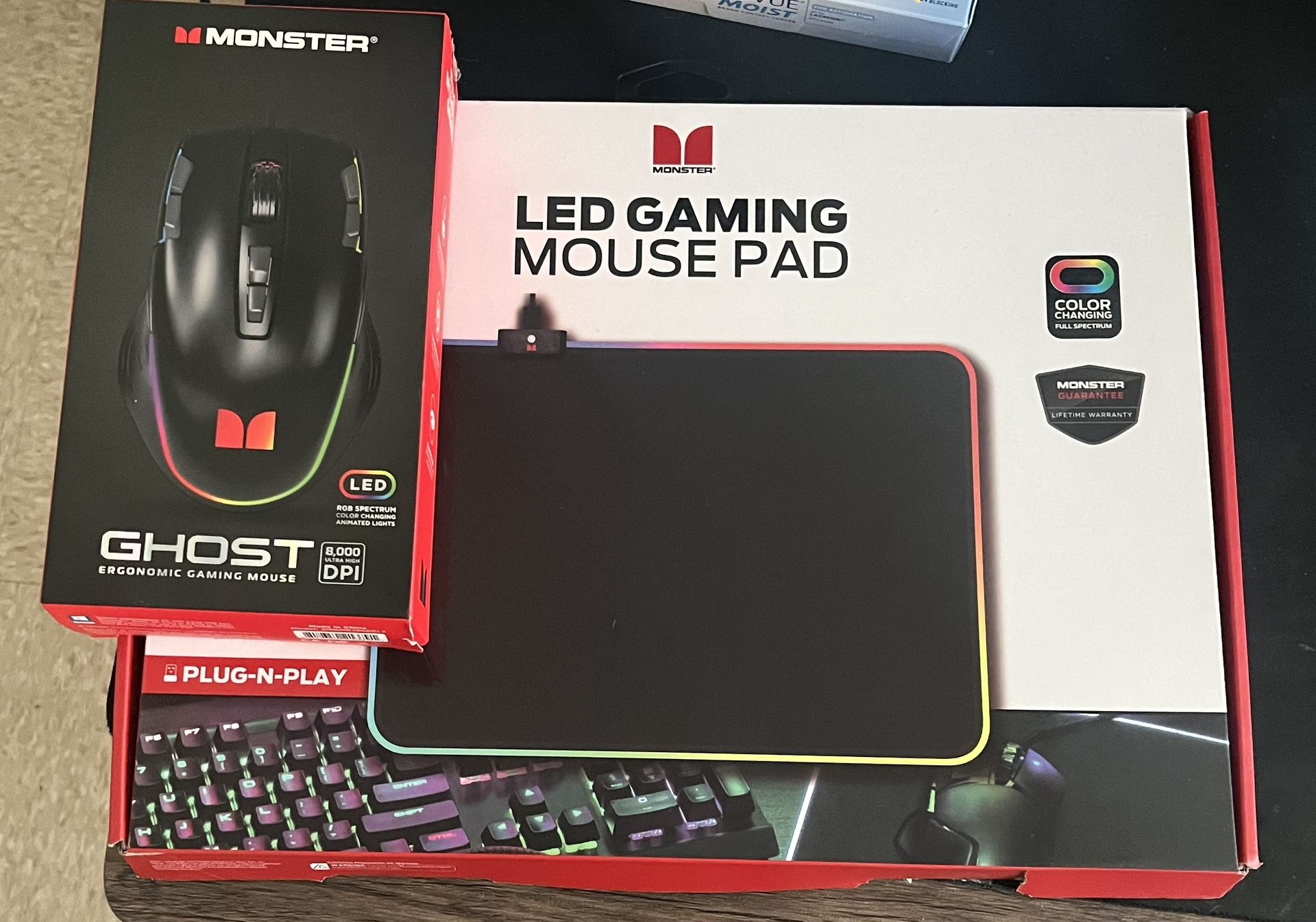 LED Gaming Mouse Pad And Gaming mouse