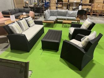Outdoor Wicker Seating Set – High-Quality | BRAND NEW | Modern Patio Furniture | Sold Separately | Delivery Available