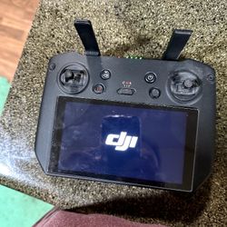 DJI Smart Controller 