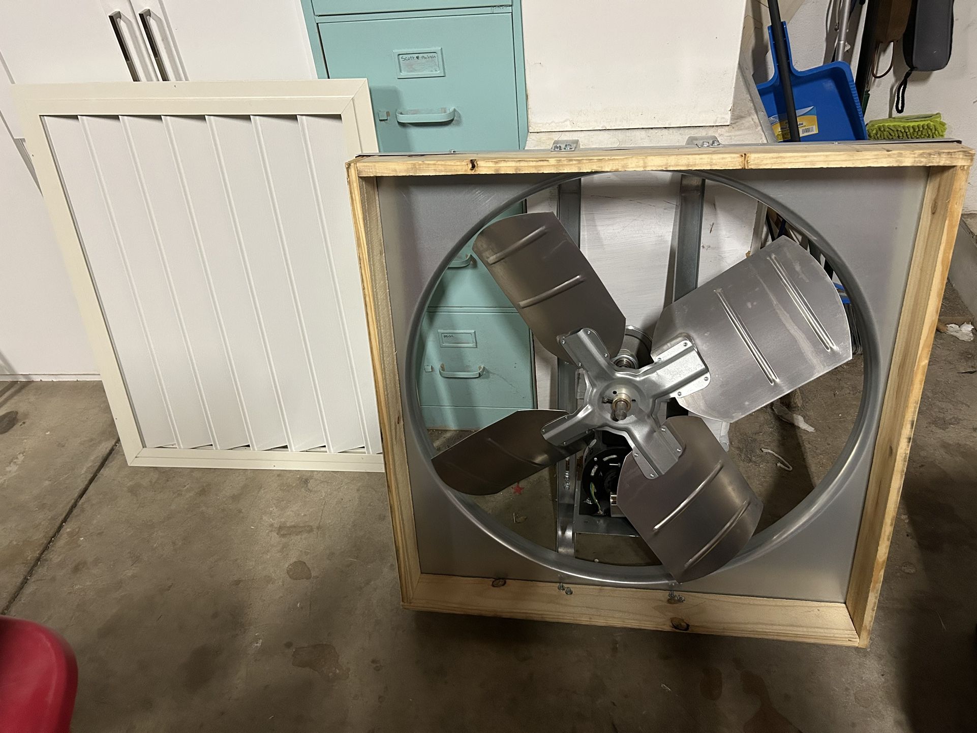 30” Whole House Fan