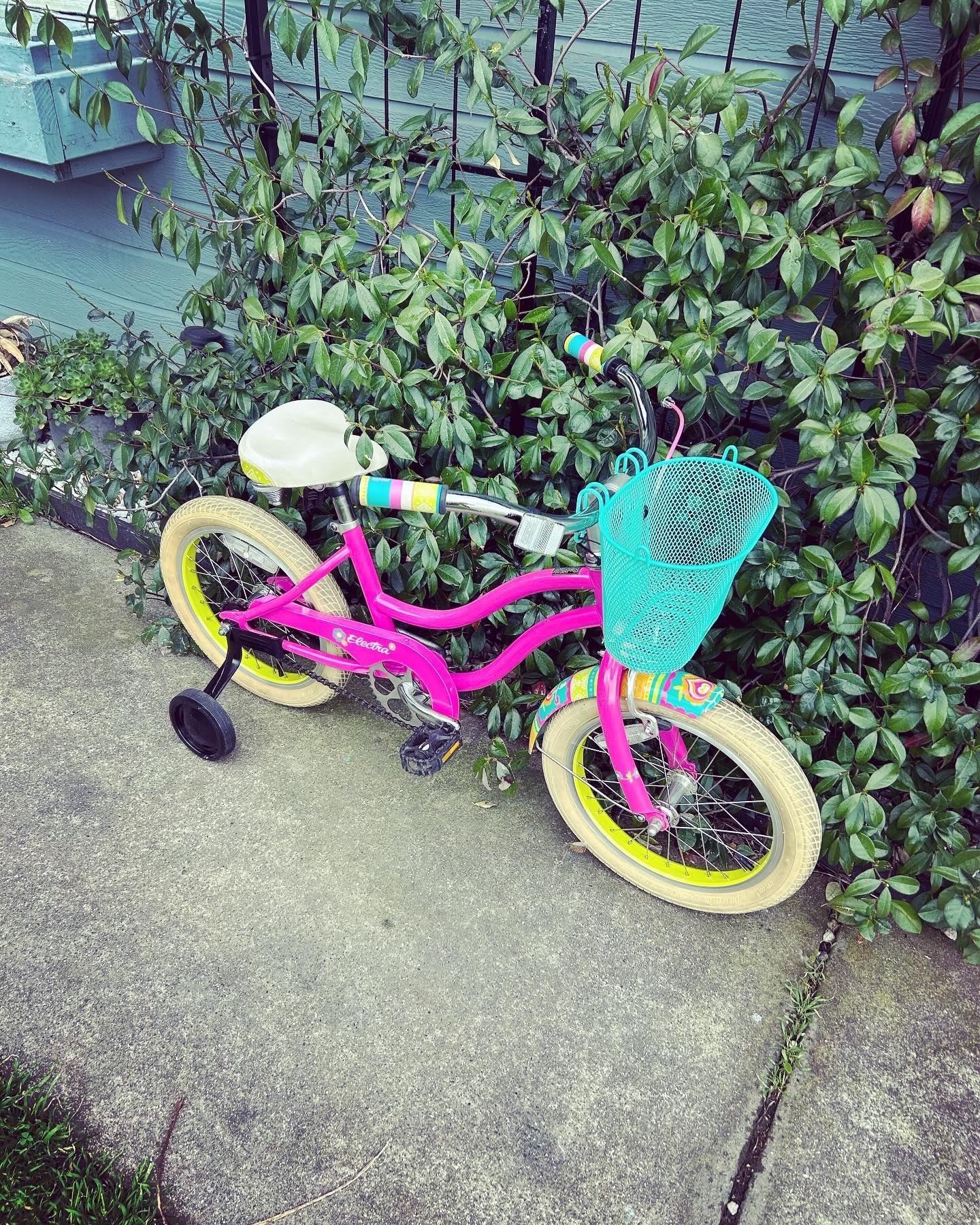 ELECTRA KIDS CRUISER BIKE 16” Wheels
