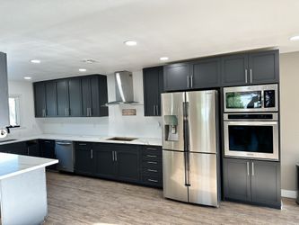 Kitchen Quartz Countertops