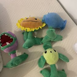 Plants Vs Zombies Plushies