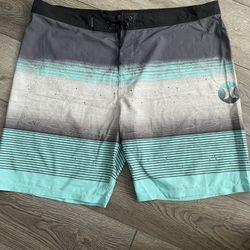 Hurley Men's Swimsuit Board Shorts Size 40