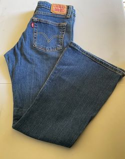 Women’s Levi’s Jeans Size 7 Short $15