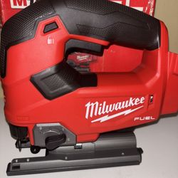Milwaukee M18 FUEL 18V Lithium-Ion Brushless Cordless Jig Saw (Tool-Only)