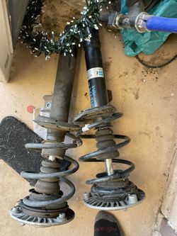 2012-2016 BMW 328i Front Strut Assembly 