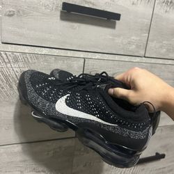 Men’s Nike Vapormaxes 
