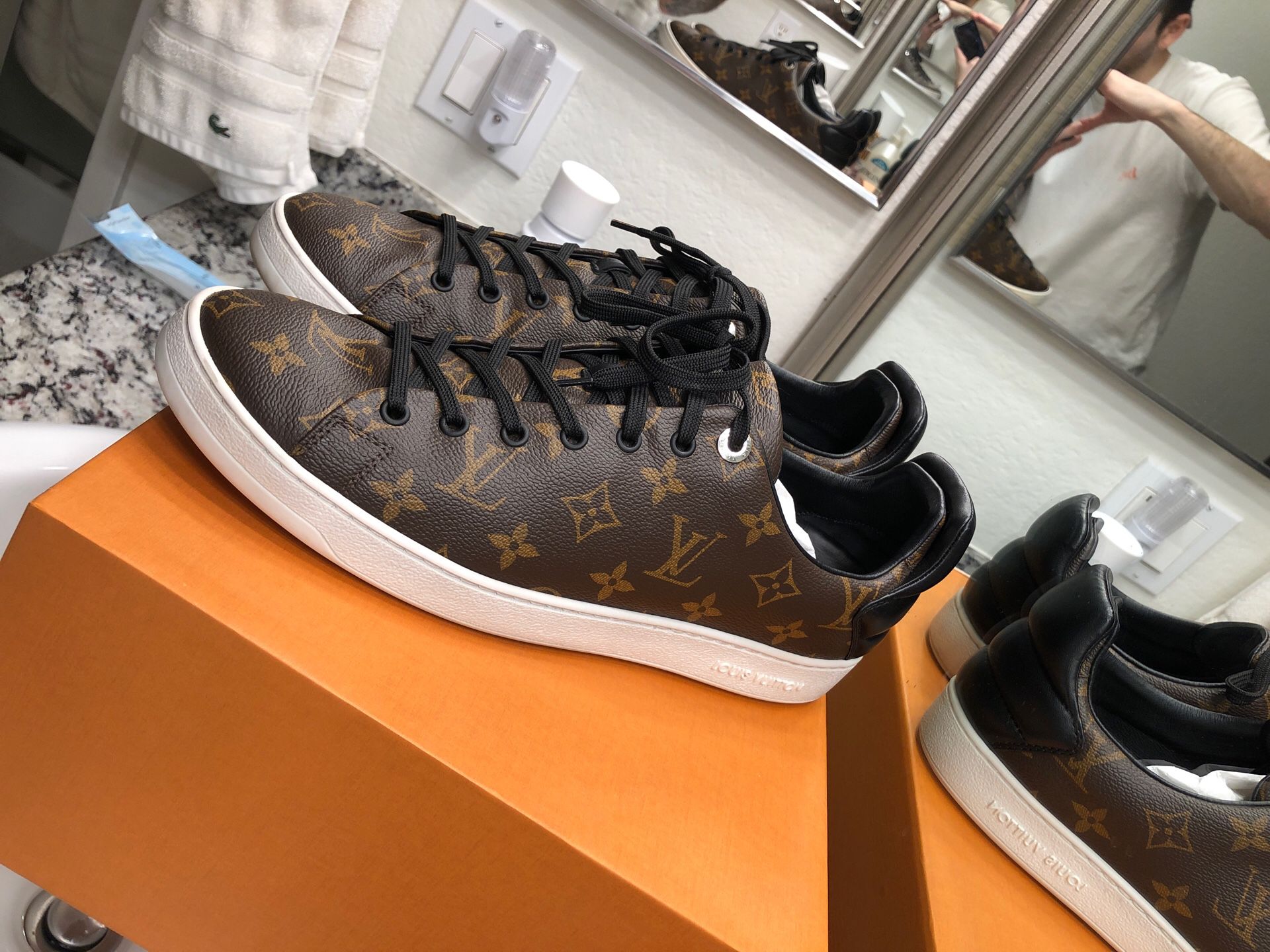 FRONTROW SNEAKER/ Louis Vuitton Size 10 for Sale in Huntington Beach, CA -  OfferUp