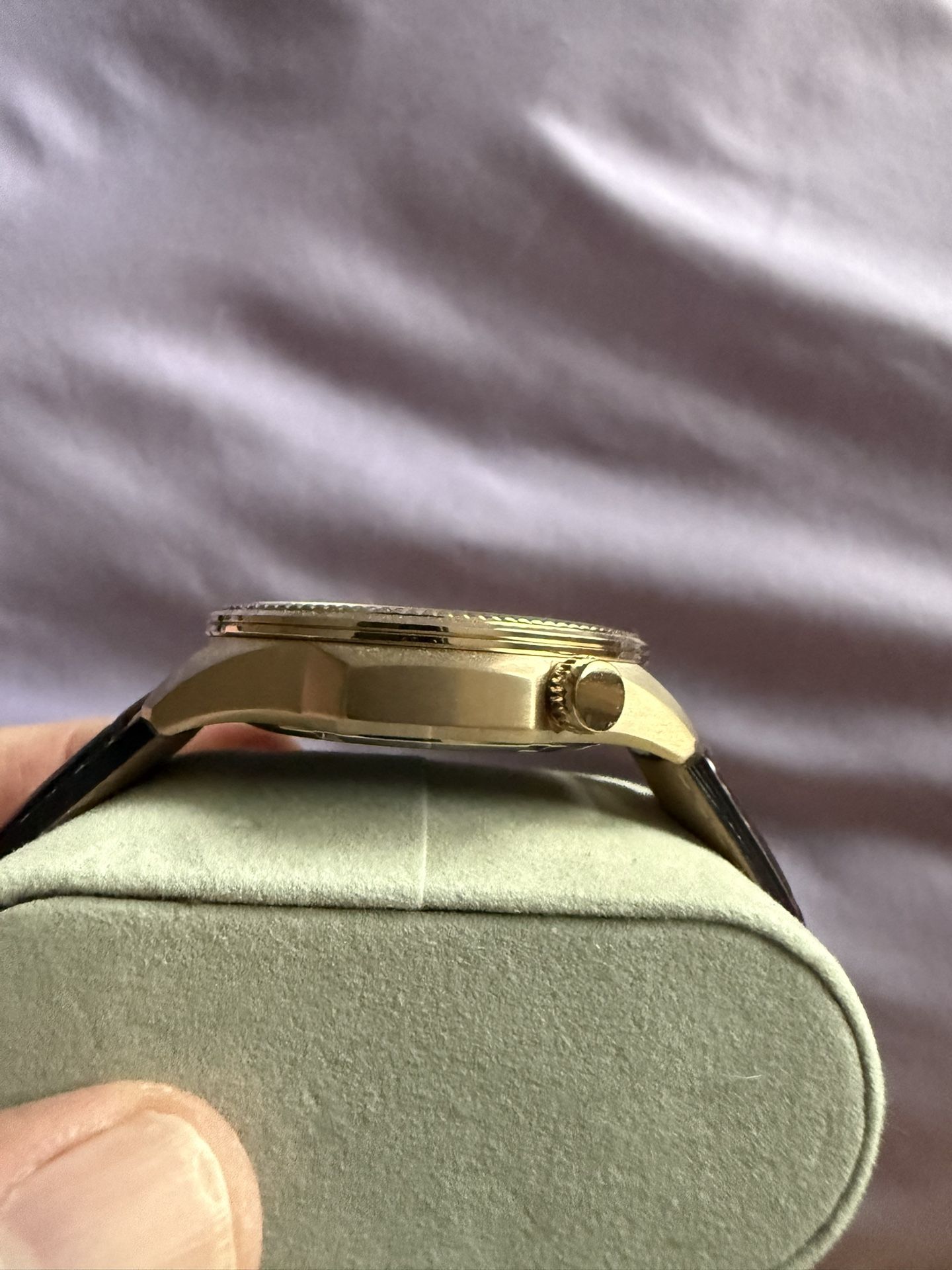 Mens Citizen Watch. Like New